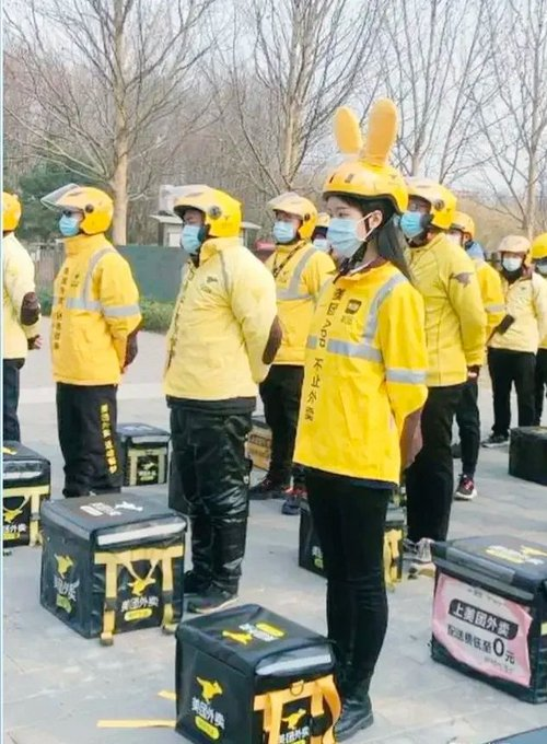 weigege008's tweet photo. 专业的体系， 精神， 和流程~  这样才能把事情做好。 推向高峰~
我会继续消费点外卖，让更多的人就业
 #卡商 #银行卡 #网赚 #挣钱 #手机赚钱 #赚钱 #创业 #兼职 #合理避税 #美女 #暴利 #跑车 #奢侈品复刻 https://t.co/PuJTr6yHza
