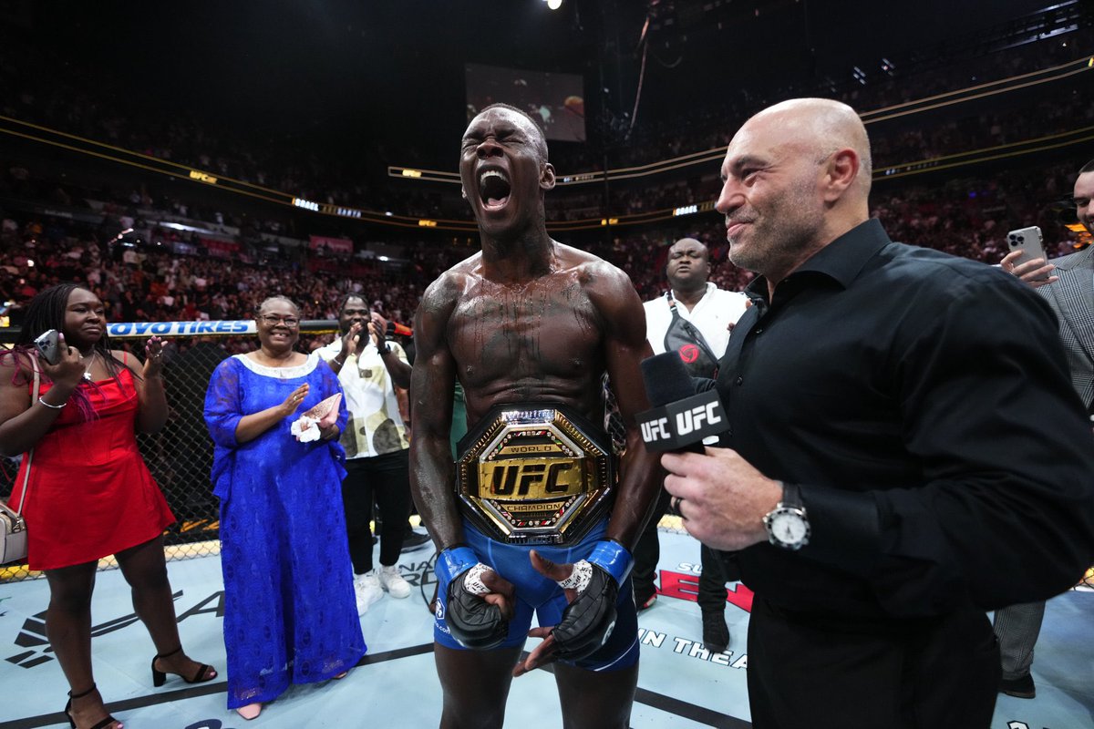 LouSant10816901's tweet photo. Izzy back on top!!!!!🤝🫡💯 Slept him WOW!!!!!!!! #UFCxMFAM https://t.co/YPFKwWXsAX
