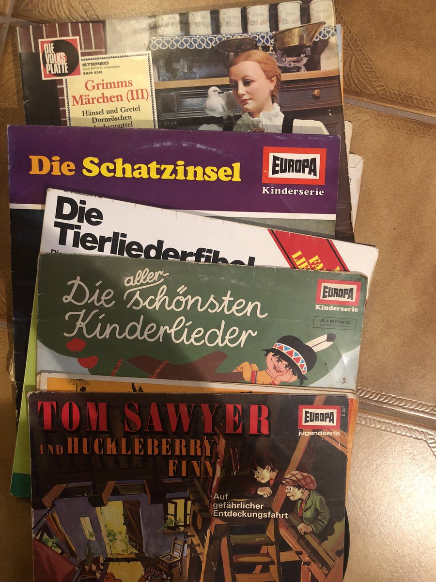 Struwwelpeter habe ich ganz unten versteckt.