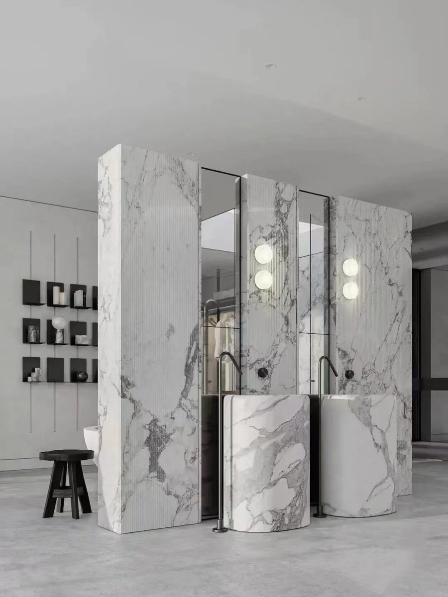 Arabescato white marble wall and basins. 
#statuariotable #tablebase #stonetablebase #whitemarble #arabescato #arabescatomarble #italymarble #marbleslabs #marbledesign #marbledesigns #whitemarble #marblevanitytop #marblecountertops #luxurylifestyle #luxurystone #luxurystones