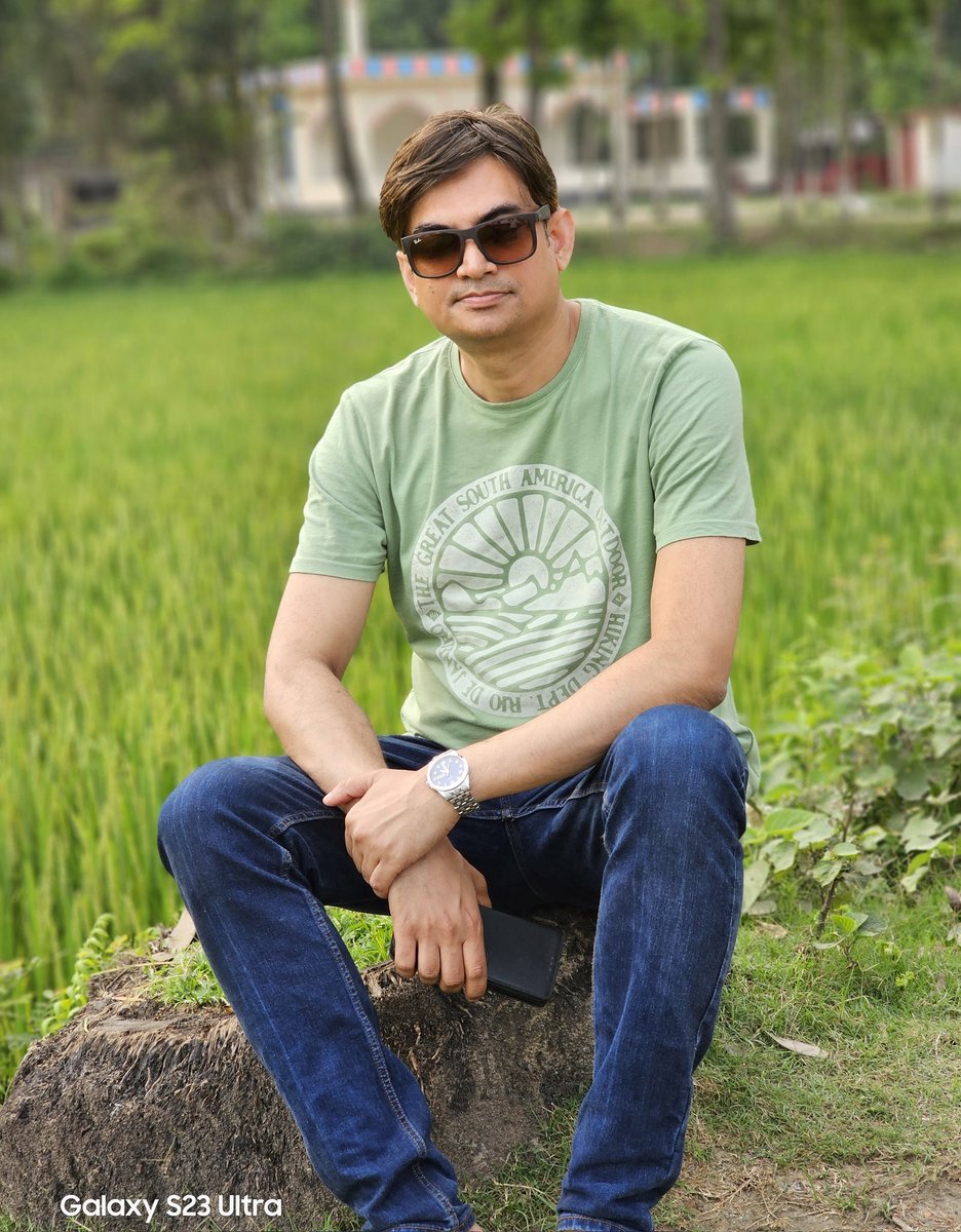 গ্রাম আমাকে খুব টানে