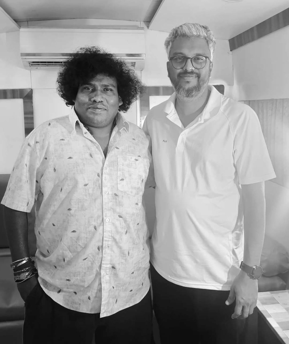 DavidAbraham555's tweet image. Welcome to Malayalam Cinema #YogiBabu 💐🤗
Yogi Babu onboard in #Guruvayoorambalanadayil
#PrithvirajSukumaran
#VipinDas #BasilJoseph #RollingSoon