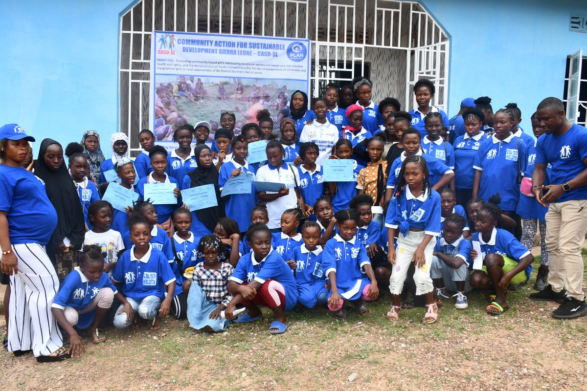 We MUST empower young generation if we intend to win tomorrow  l. Girls must remain girls. Take the early marriage and give them education .my girls my friends. @AngelProtocol <a href="/timstirrup/">Tim Stirrup</a> thanks to @AngelProtocol <a href="/NadiaRashd/">Nadia Rasheed</a> <a href="/UNFPASierraleon/">UNFPA in Sierra Leone</a> <a href="/USEmbFreetown/">USEmbassyFreetown</a>