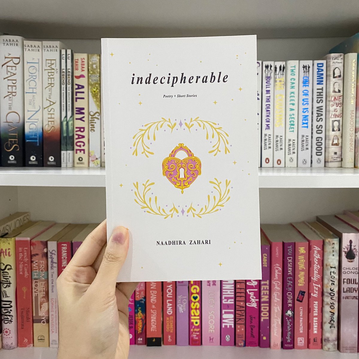 legenbooksdary's tweet photo. ✨GIVEAWAY✨ 

RT + Follow to enter. Ends this Friday and open to Malaysians only. Good luck! https://t.co/Hv7vWMZn8s