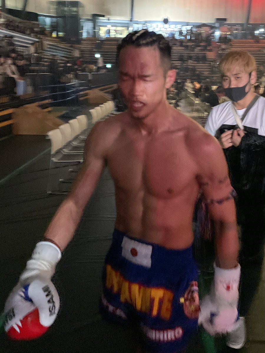 Executioner893's tweet photo. 第1部 Shimizu presents BOM 39 試合終了です。今大会は“DYNAMITE”髙橋佑太選手応援シートでの観戦でした。佑太選手、ありがとう。第2部 Road to ONE JAPANは15:45開始です。出場選手&amp;スタッフの皆さん、ありがとうございました。
#BOM #BOM39 https://t.co/zTrWQq3eL6