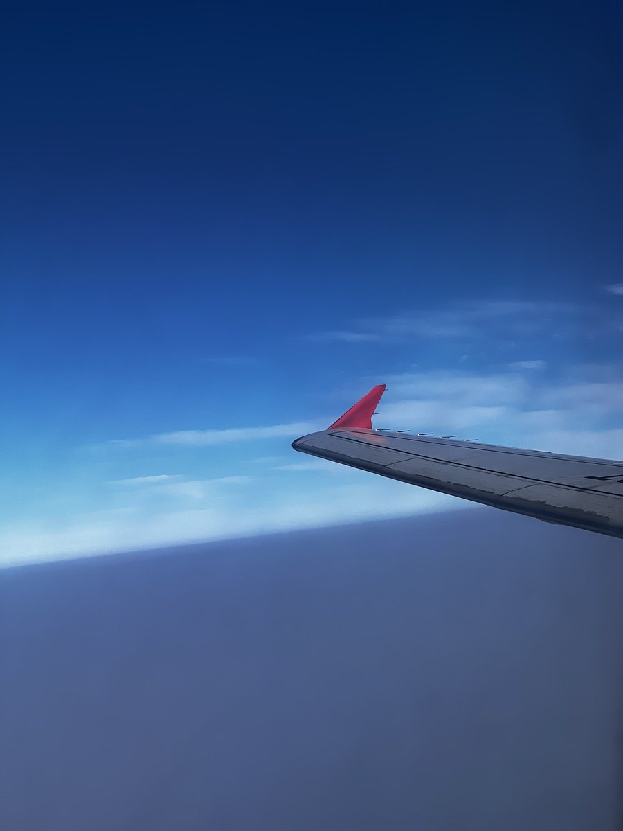 hasank2807's tweet photo. Another day, another amazing flight #VTPPT. @airvistara @airindiain . Also, can’t wait for RWY 29R to start. https://t.co/4ovtjC9ie4