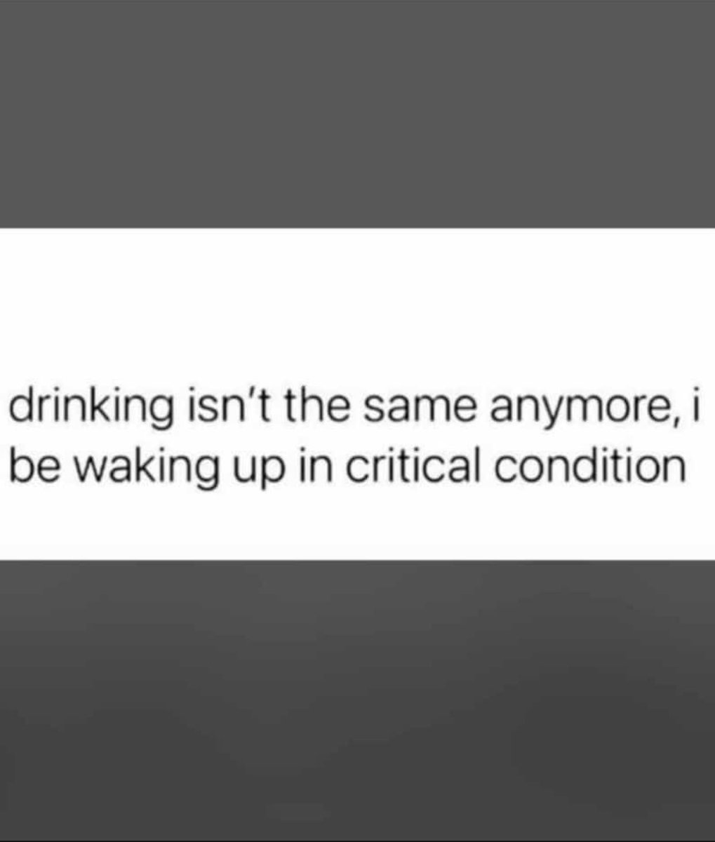 KeishallJ's tweet photo. Night before the holiday before this holiday! 🥂 https://t.co/QKCdRs02Ao