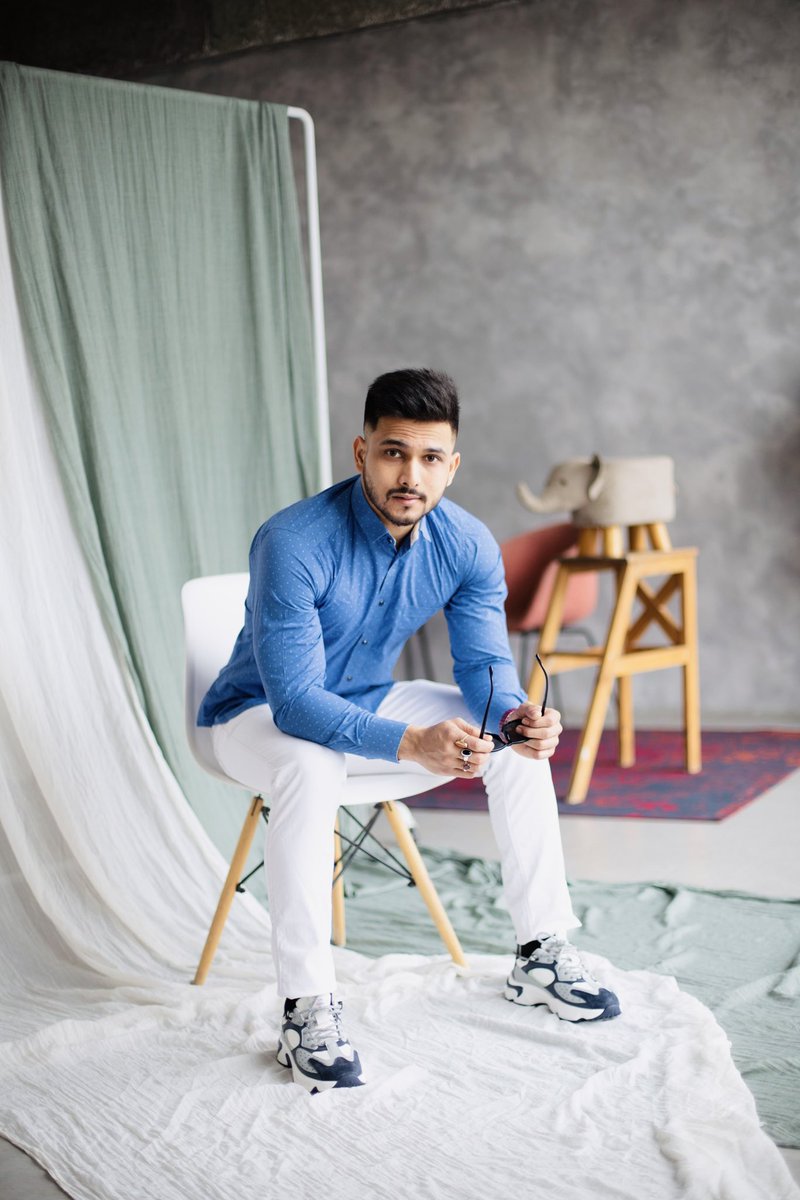 Dankitofficial's tweet photo. ज़िन्दगी क़िस्मत से चलती है, दिमाग़ से चलती तो बीरबल बादशाह होता।l😅
#Sunday #ankittiwari #ankittiwarieasyilaaz #drankittiwariofficial #easyilaaz #drankit #ankiteasyilaaz #ankitceoofeasyilaaz #founderofeasyilaaz https://t.co/9D7APHgCA2