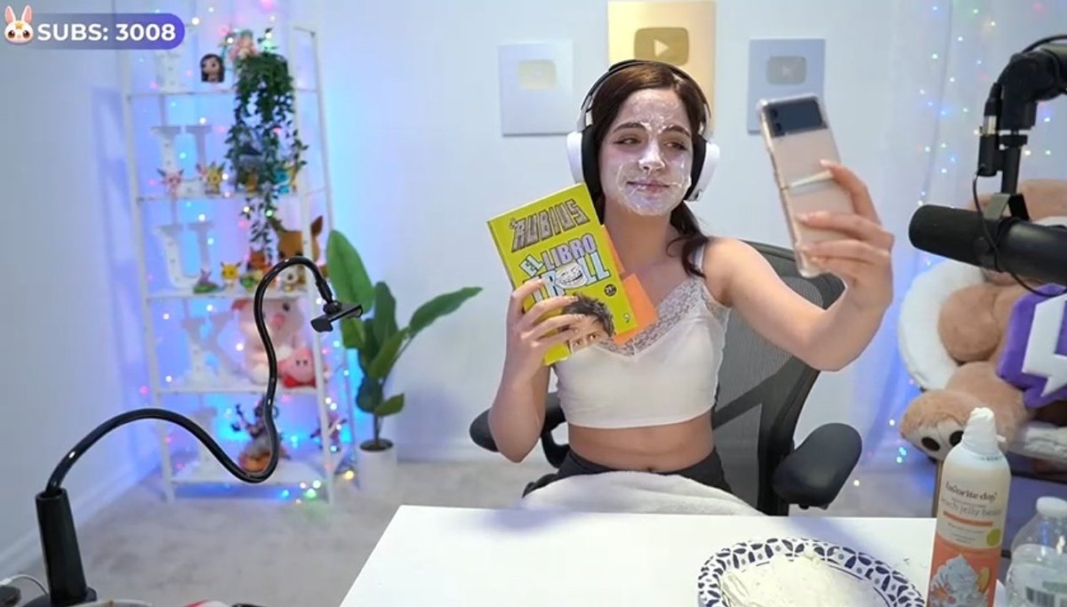Juliocesar_SY's tweet photo. Aquí tenemos partes de lo que fue los retos de libro troll de @Rubiu5.
Felicitaciones @staryuukiii por completa muchos de los retos.
#RETOTROLL #RET09 https://t.co/7PnRKmuUAp