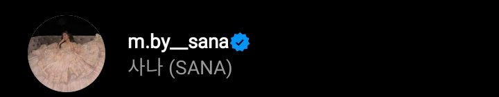 ZHRM6yvD7gOyZgb's tweet photo. Both changed their profile pics ...on instagram π±
Sana changed her profile after Mark 's
#marksana #Marktuan #sana https://t.co/cyvCUvwkxZ