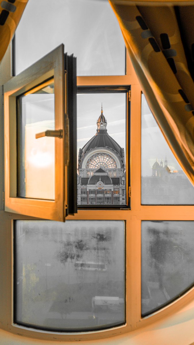 XBreedt's tweet photo. Good morning! 
#antwerp #Belgium #Radissonblu https://t.co/6Wa9oHD2Ef