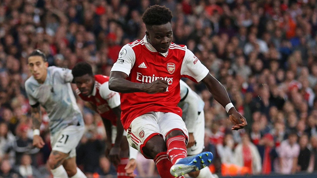 SportPesa's tweet photo. 🚨GIVEAWAY O'CLOCK!🚨

For a chance to win a SportPesa Hamper, Predict the FT Scorers of the game between Liverpool and Arsenal!

To win; 
✔️Predict the scorers of this game!
🔃Retweet this tweet!
✔️First 2 people to correctly predict wins

#LIVARS #PL #TuendeleeNaSportPesa https://t.co/fYnNfbh9In