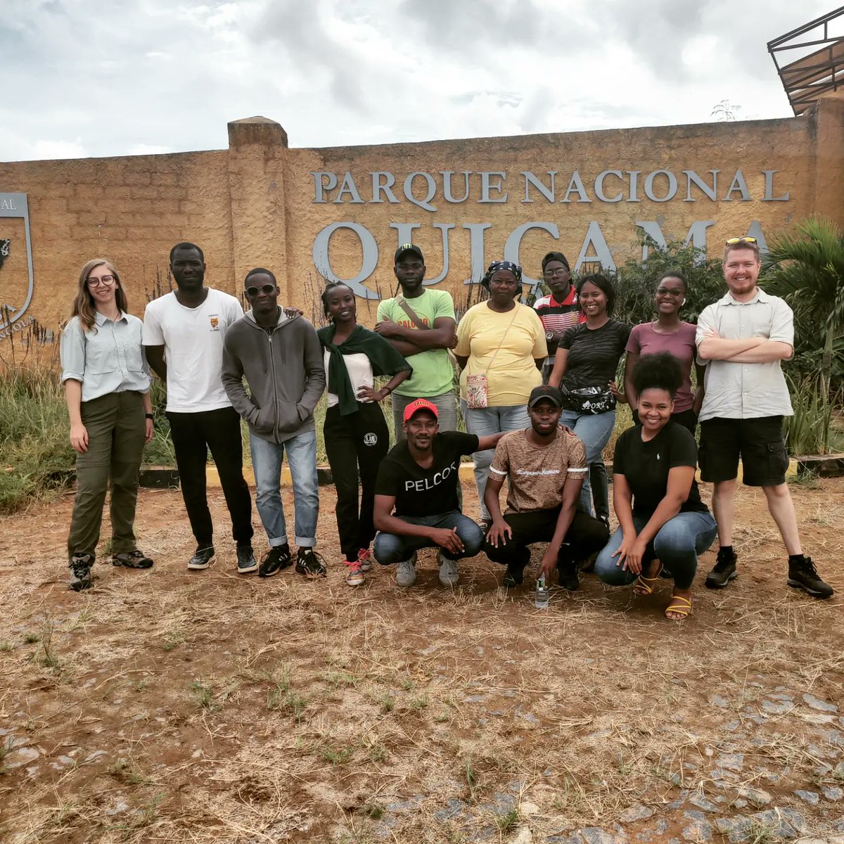 Workshop on lizards hemoparasites in Angola. Great time and great students 💚🦎
<a href="/NSF/">U.S. National Science Foundation</a> <a href="/VillanovaU/">Villanova University</a>
#herpetology 
#parasites
#Angola