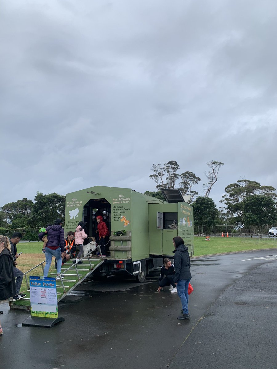 notHamiltonNZ's tweet photo. Is @TheSpinoffTV doing a review of this years Easter show?
Pales in comparison to the 2019 one - costs to get in, first thing you see is all gaming screens and the petting zoo is laughable compared to what came before. https://t.co/WyKI3Slo30