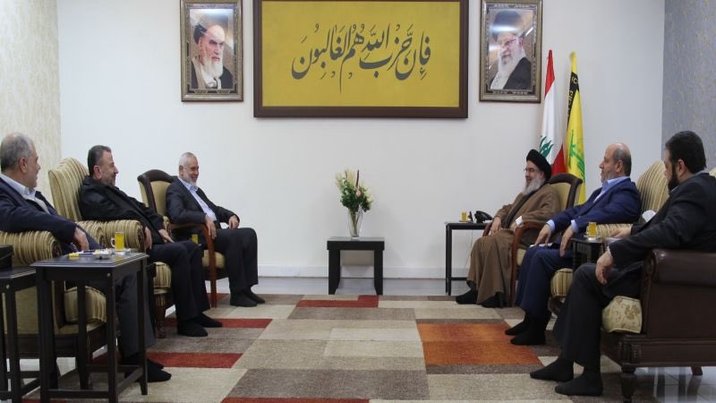 mdubowitz's tweet photo. Behind the poisoning of school girls in Iran (https://t.co/g25qTwps5l), and the murder of British, Italian and Israeli civilians in Israel, stands Khamenei and his terror proxies. #IRGCterrorists #Hezbollahterrorists #Hamasterrorists #PIJterrorists https://t.co/gsifyheuUR