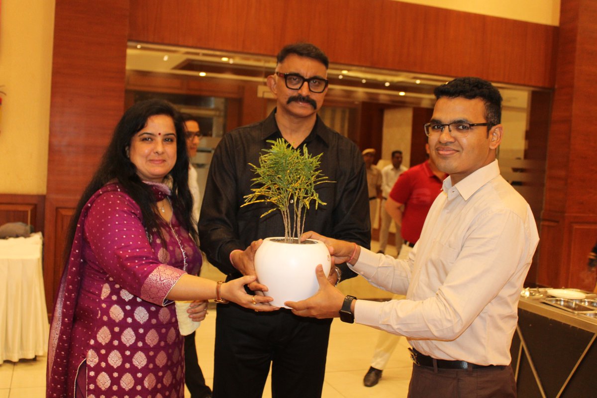 ADGP,Hisar Range Police tweet media