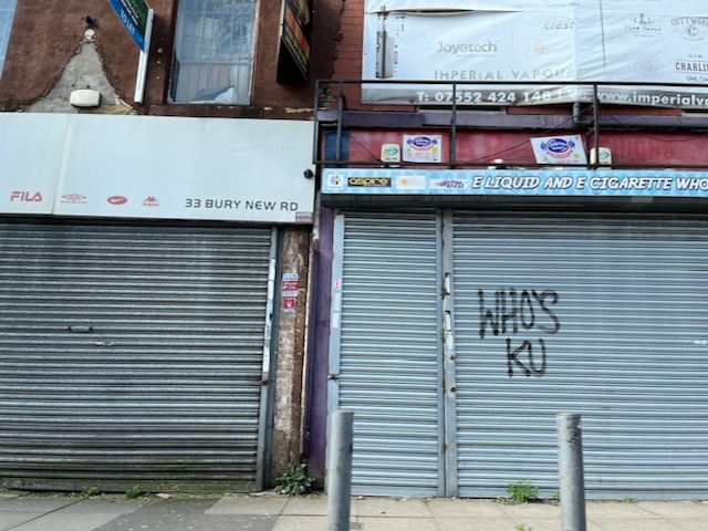 Look at all these empty shop fronts near Strangeways. The area has been cleared by the police. 

Imagine if a property developer came along + knocked this all down for some new snazzy apartments 🤔 

And I’m sure the counterfeit operators have all ceased trading now in MCR