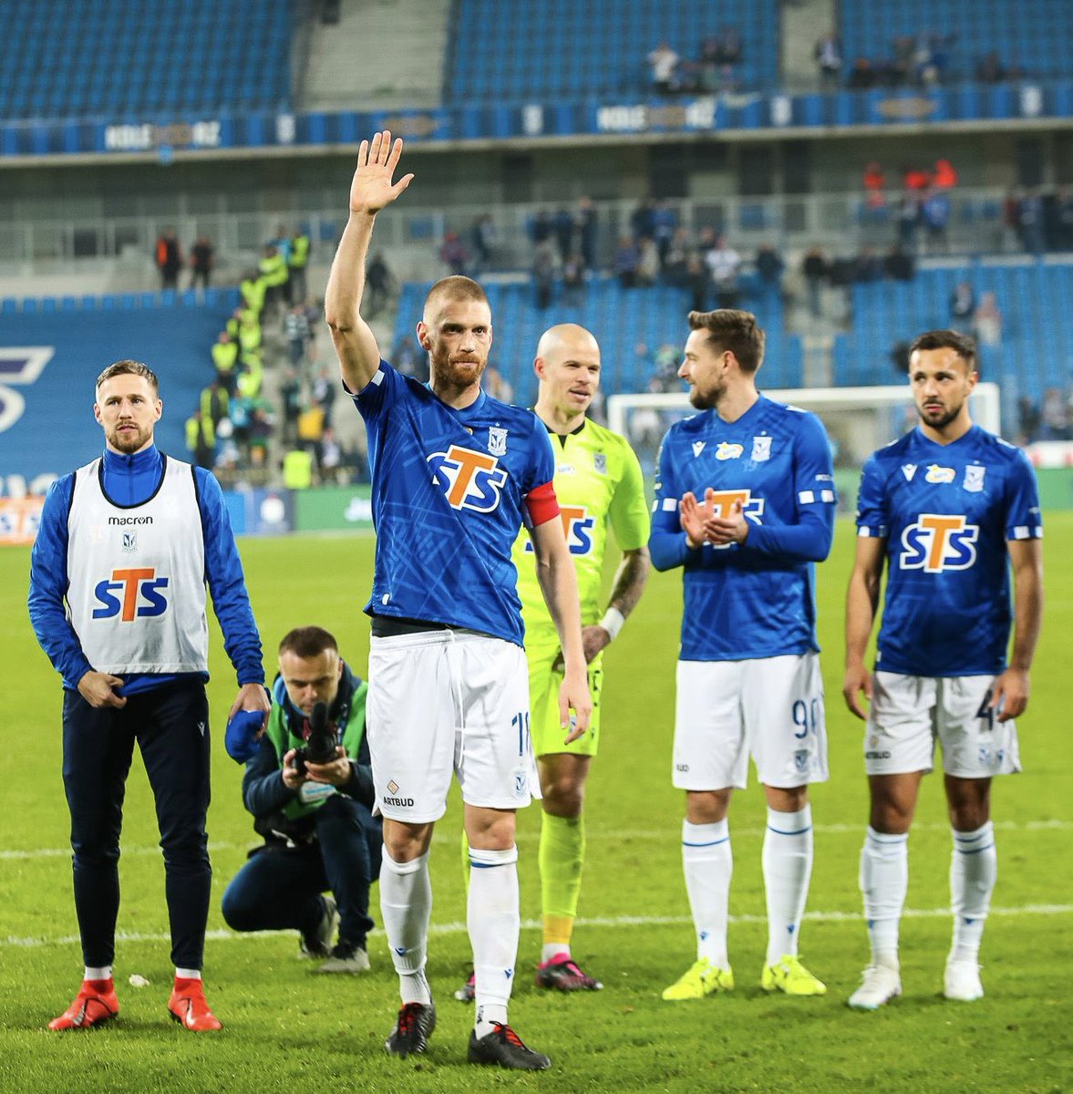 Bartosz Salamon tweet media