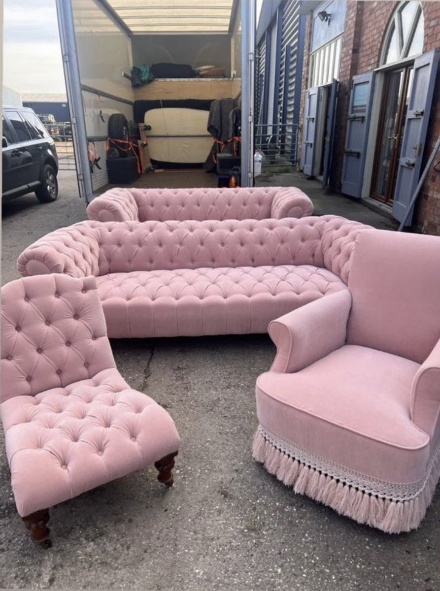 Phoenix Interiors (@vintage_phoenix) on Twitter photo Ready to load and on the way to Henley Decor Fair next week #theworldneedsmorepink @CraigHughes666 <a href="/AAuctioneers/">Rik Alexander</a> Ready to load and on the way to Henley Decor Fair next week #theworldneedsmorepink @CraigHughes666 <a href="/AAuctioneers/">Rik Alexander</a>