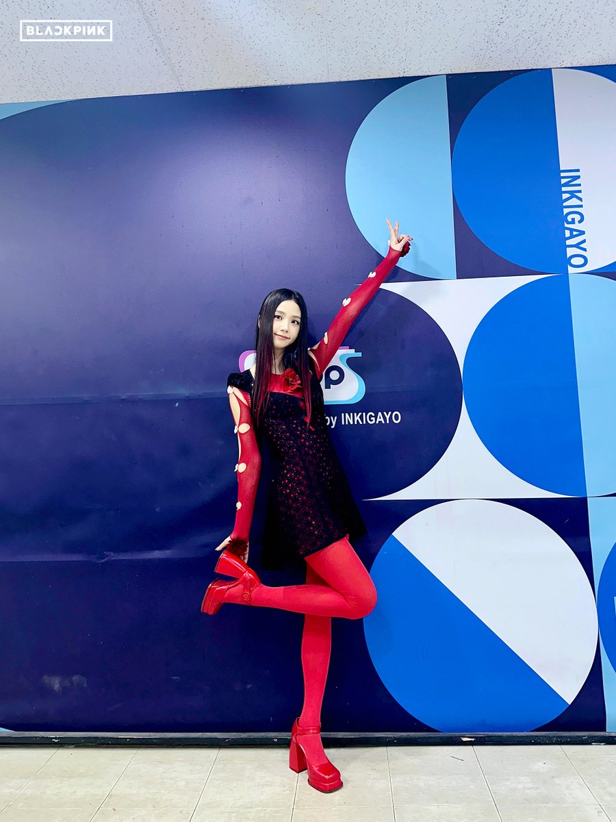 #THANKUBLINK

꽃향기 가득한 지수가 가는 길을
함께 걸어갈 BLINK에게🌹
지수의 사랑을 듬뿍 전해요😚♥️

#JISOO #지수 #BLACKPINK #블랙핑크
#FIRSTSINGLEALBUM #ME #꽃 #FLOWER