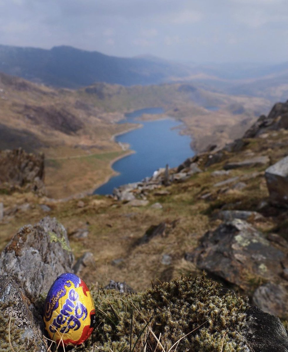 melcgarside's tweet photo. So the annual debate?
🥚🍫🐣
What are you egg or the bun?
#wales #snowdonia #eryri #snowdon #Easter2023 @visitwales @Ruth_ITV @TrailMagazine @ItsYourWales @ThePhotoHour https://t.co/wroykMIspL