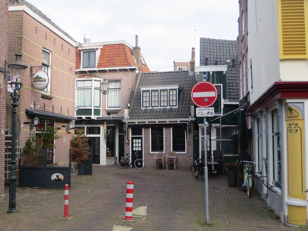 100 jaar terug in de tijd aan de Klauwershoek in #Zaandam… deorkaan.nl/fototijdreis-k… <a href="/ArchiefZaanstad/">Gemeentearchief</a>