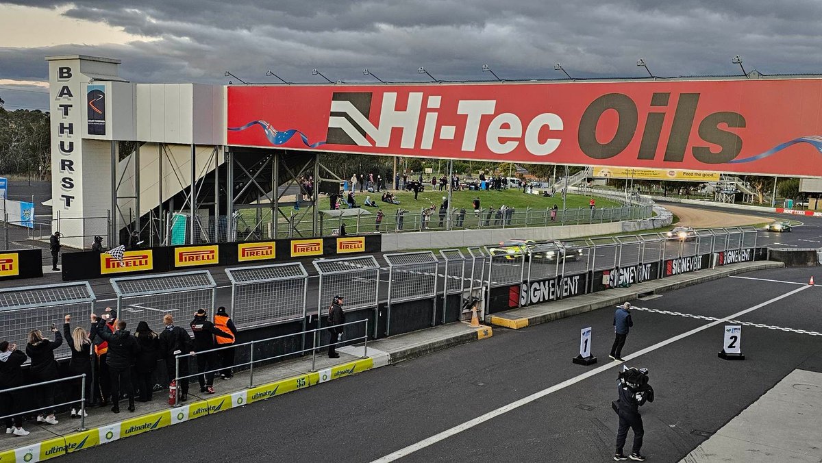 How close was the battle for Class A1 at the end? This is what 0.989 seconds looks like at the finish: #B6HR #SpeedSeriesAU #StanSportAU 📸 Zak Caban