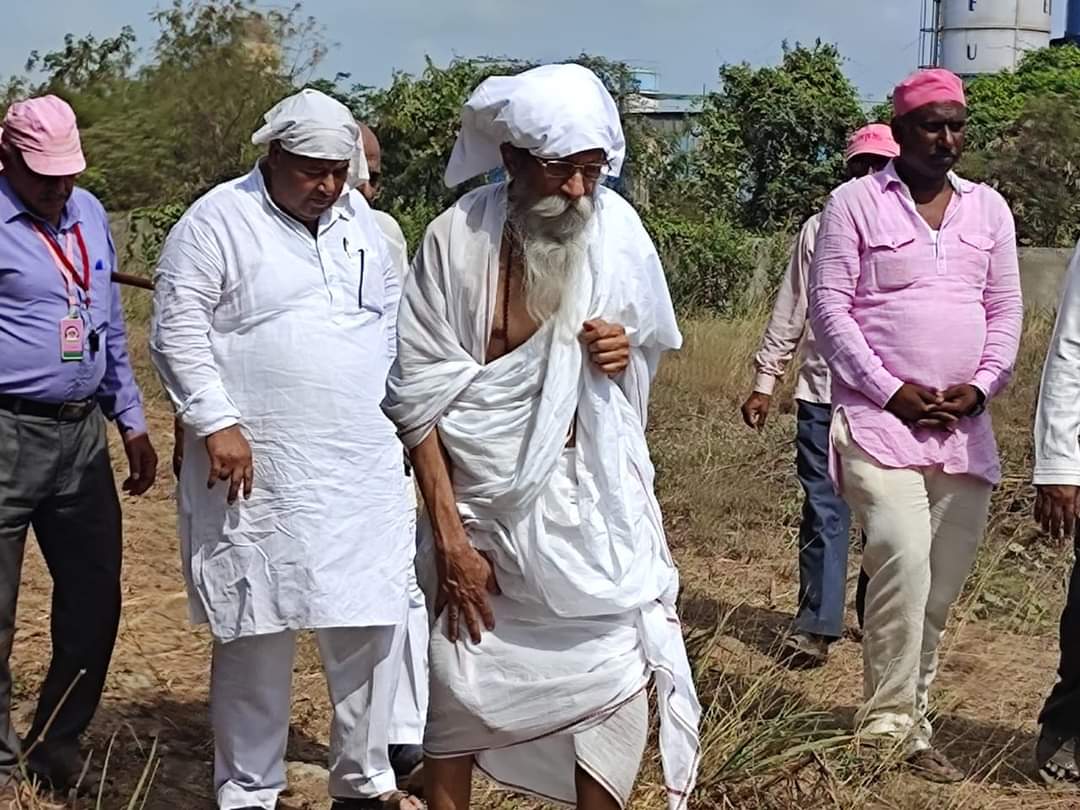 नैया लगा दो पार मेरे सतगुरू ।।
गुरु आध्यात्म की ज्योति हैं
#गुरु_हैं_चारों_धाम