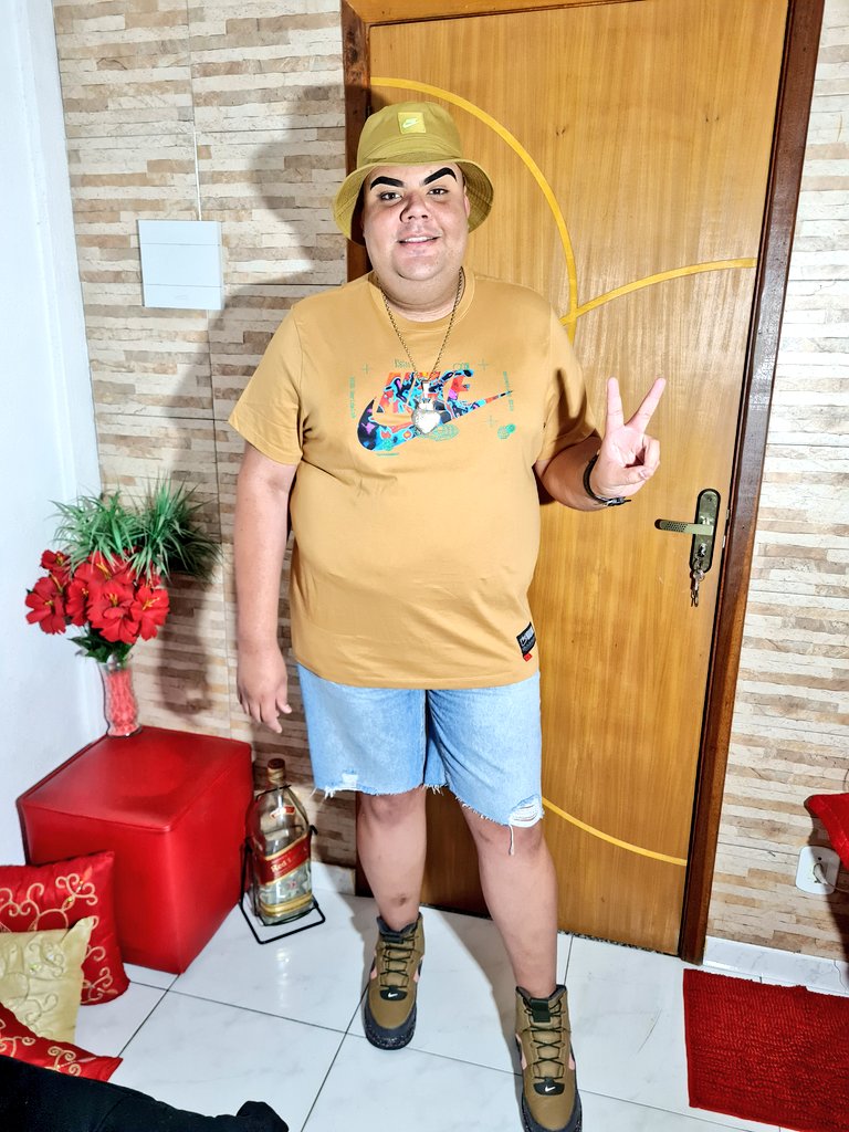 GeneralYagoh's tweet image. muitos vão te desmerecer, mas isso é só medo de te ver crescer 🤙🏻🙅🏻
.
.
.
#ComplexoDoAlemão #Cpx #MorroDeAleria 🇩🇪🥵🎉