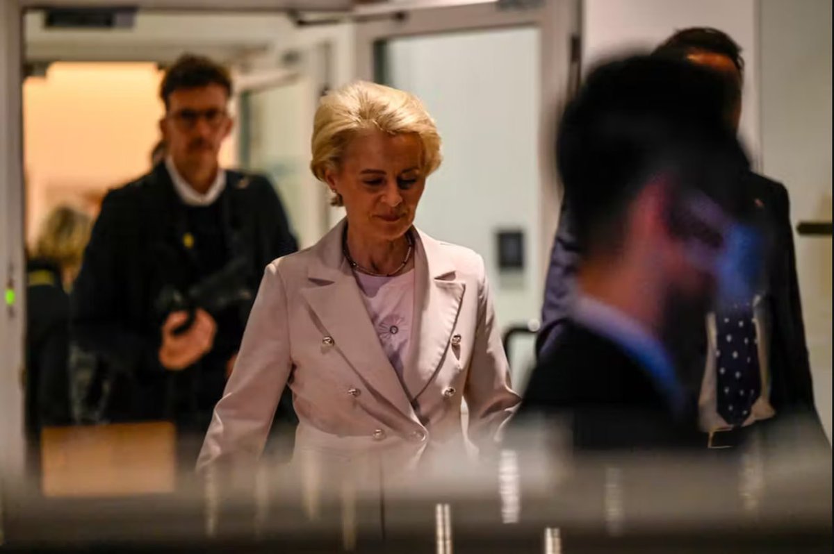 Again Carla tweet media