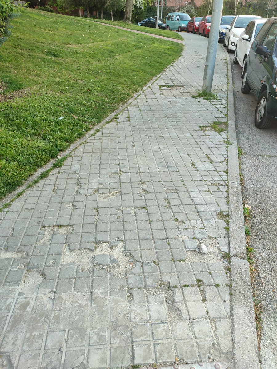 pcarro76's tweet photo. @3CantosChanante Dejadez e inutilidad en los responsables de obras aún sabiendo los intereses que tienen en ello...
#TresCantos
#Hermanisima
@jmorenogarcia 
@javierjuarez80 
@ayto3cantos https://t.co/5oZPUMRor0
