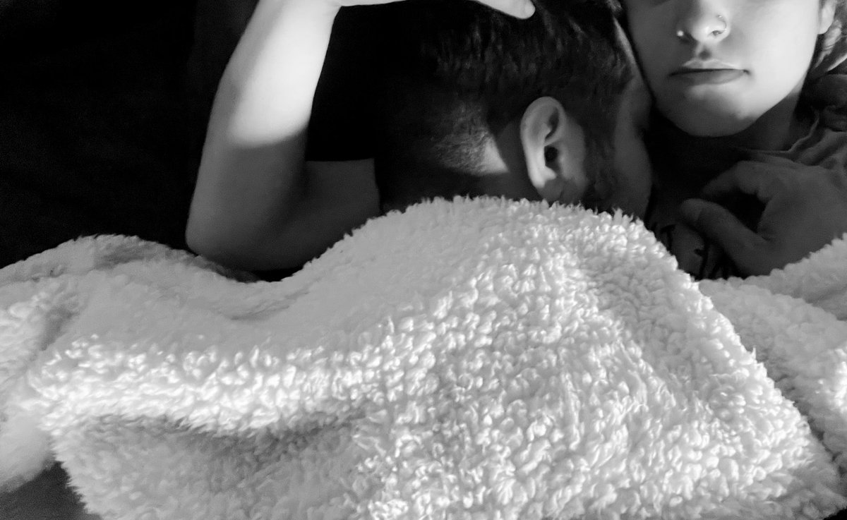 bree_floress's tweet photo. my absolute best friend 🥺 Kevin doesn’t have Twitter, so he doesn’t know I’m being mushy.. but this guy has turned my whole world around &amp; loving him has been the coolest experience ever. I’m a lucky lil bitch. &amp; I’m happier than I’ve been in so long. This shit is euphoric.🖤🖤 https://t.co/tYcJsWc07I