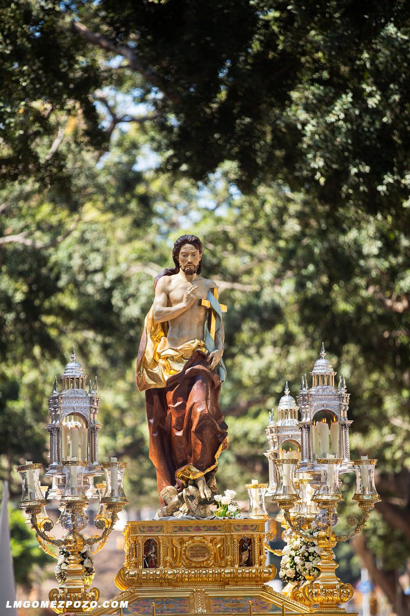 "¿Por qué buscáis entre los muertos al que vive? No está aquí, sino que ha resucitado” (Lucas 24:5-6).

🕯¡FELIZ PASCUA DE RESURRECCIÓN! 

📸 <a href="/LMFotosCofrades/">LMFotosCofrades</a>

#CofradíasMLG #ArchiSangre