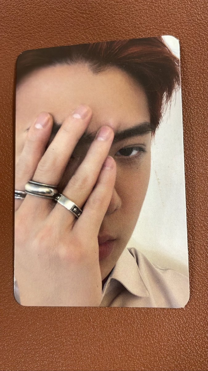 tesorohuns's tweet photo. WTS 
I would like to sell a few exo pc and album for the best price if you guys interest feel free to dm me 

-DONT MESS UP MY TEMPO ( SEHUN) RM 15
- BLOOMING DAY EXO CBX (BAEKHYUN) RM 15 
- UNIVERSE (SEHUN) RM 15 https://t.co/DzQK2P6NTP