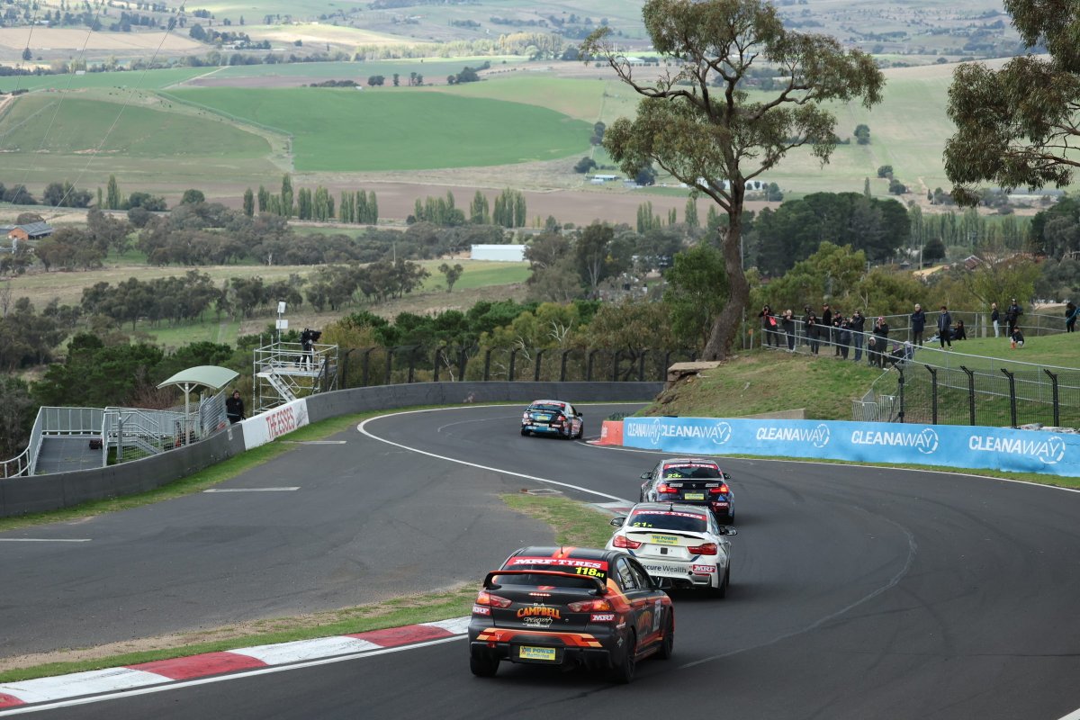 An incredible race, here's the preliminary results: RESULTS > bathurst6hour.com.au/results/2023-r…