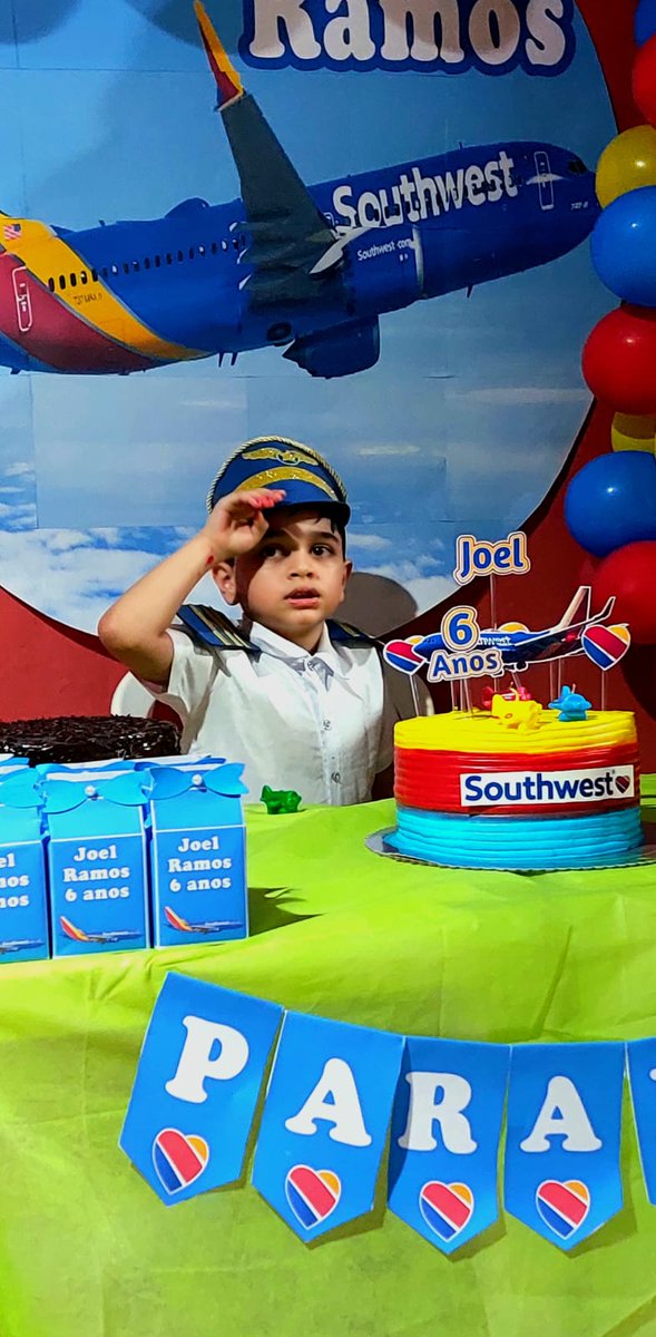 Brenda68720384's tweet image. Feliz vida, tia ama ❤️
#swapic!