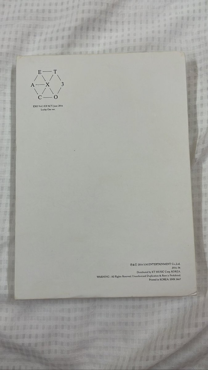 tesorohuns's tweet photo. LOTTO ALBUM  WITHOUT CD- RM 20 
EX’ACT ALBUM WITHOUT CD -RM 20
all excl postage https://t.co/A99l42xCQz
