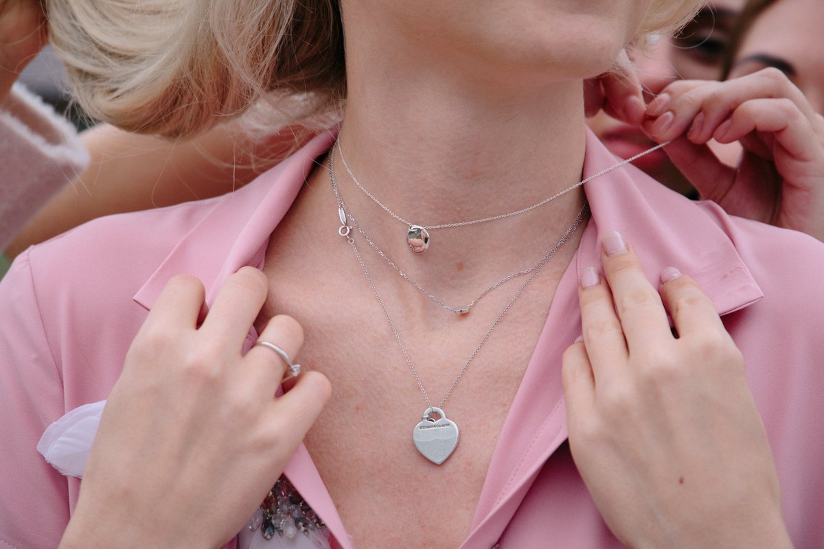 ProfesaiMag's tweet photo. Tiffany Necklaces: Styles, Prices, and Reviews for an Iconic Jewelry Brand #Tiffany&amp;ampCo #tiffanybeannecklace #tiffanygoldnecklace #tiffanynecklace #tiffanynecklaces

https://t.co/1KQLGkTDsv https://t.co/UB0g2GCa7M