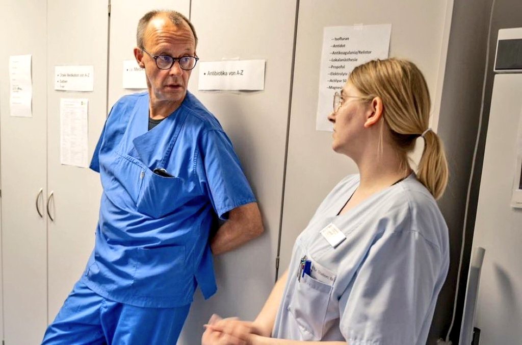 elhotzo's tweet image. "Sie wissen schon, dass Sie Ihre Gewinne hier locker steigern könnten, wenn Sie ein paar der gesetzlich Versicherten einfach sterben lassen, oder?"