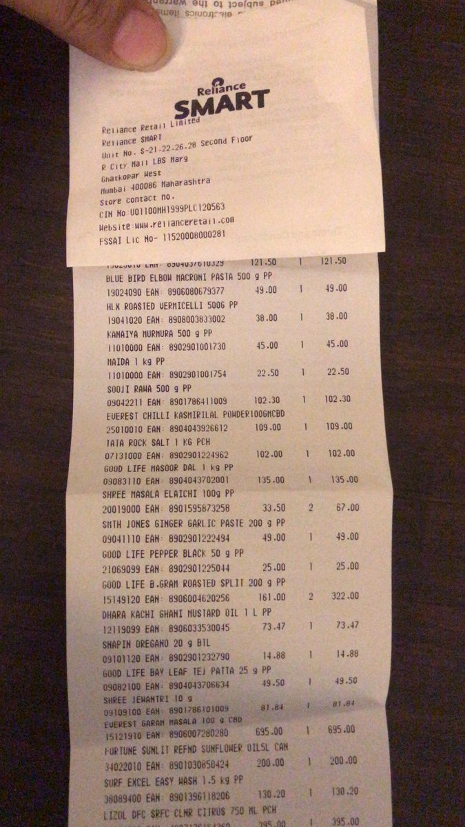 runa_sweety's tweet photo. Today we went to Rcity mall,Ghatkoper, mumbai for grocery shopping and Wht we got over thr. It’s totally opened packet and they have put cello tape on it. #relianceretail #unhygienic #reliancesmartpoint https://t.co/OWgdLVsD3M