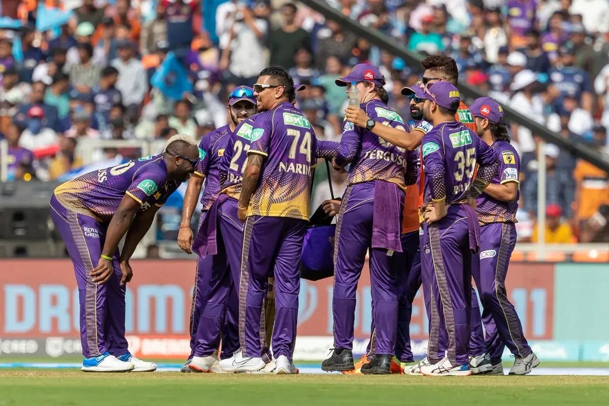 y_umesh's tweet image. Absolutely incredible finish. Well done @rinkusingh235 💜🔥