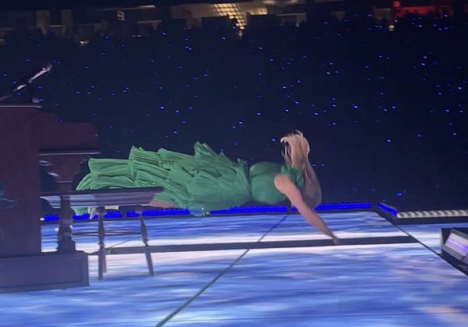 swifties jumping to conclusions