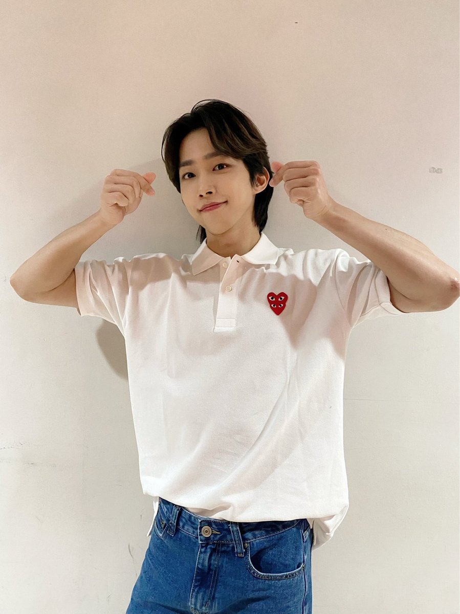 NFlyingUA's tweet photo. 📷 | 230409 | Оновлення STAFF DIARY на фанкафе [♥Happy DongSung Day♥] #8

__
#NFlying #엔플라잉 @NFlyingofficial
#SeoDongSung #서동성 #СоДонсон
#눈부신_동성이가_활짝_피지 #HAPPY_DONGSUNG_DAY https://t.co/73MPLUw0Ss