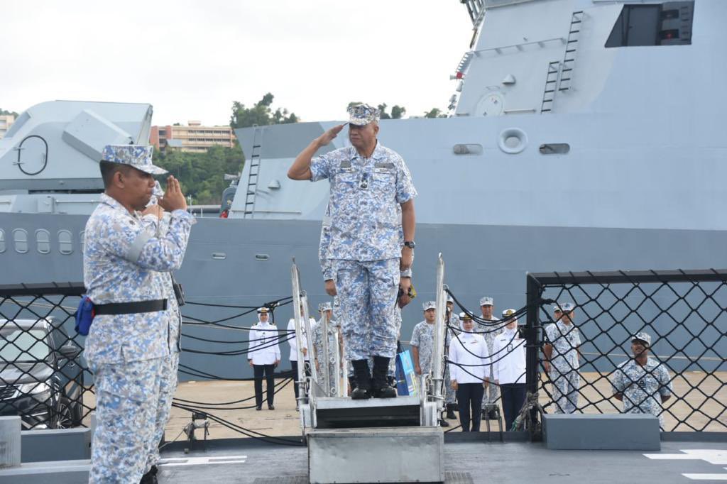 HQ Western Fleet tweet media