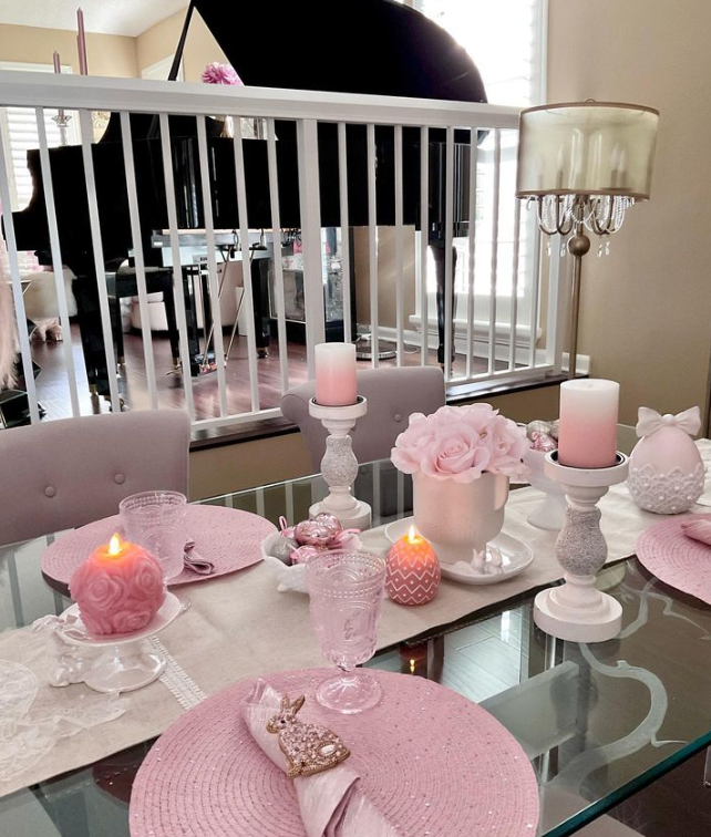 Followpink__'s tweet image. love those adorable bunny napkin holders!
#pinkhomedecor #pinkhome #pinkhomedesign #diningroomdecor #springdecor #easterbunny #easter🐰#luminaracandles #springcandles #pinkpost #pinkinspo #prettyinpink🎀 #pinkisalwaysagoodidea #pinkobssesed
