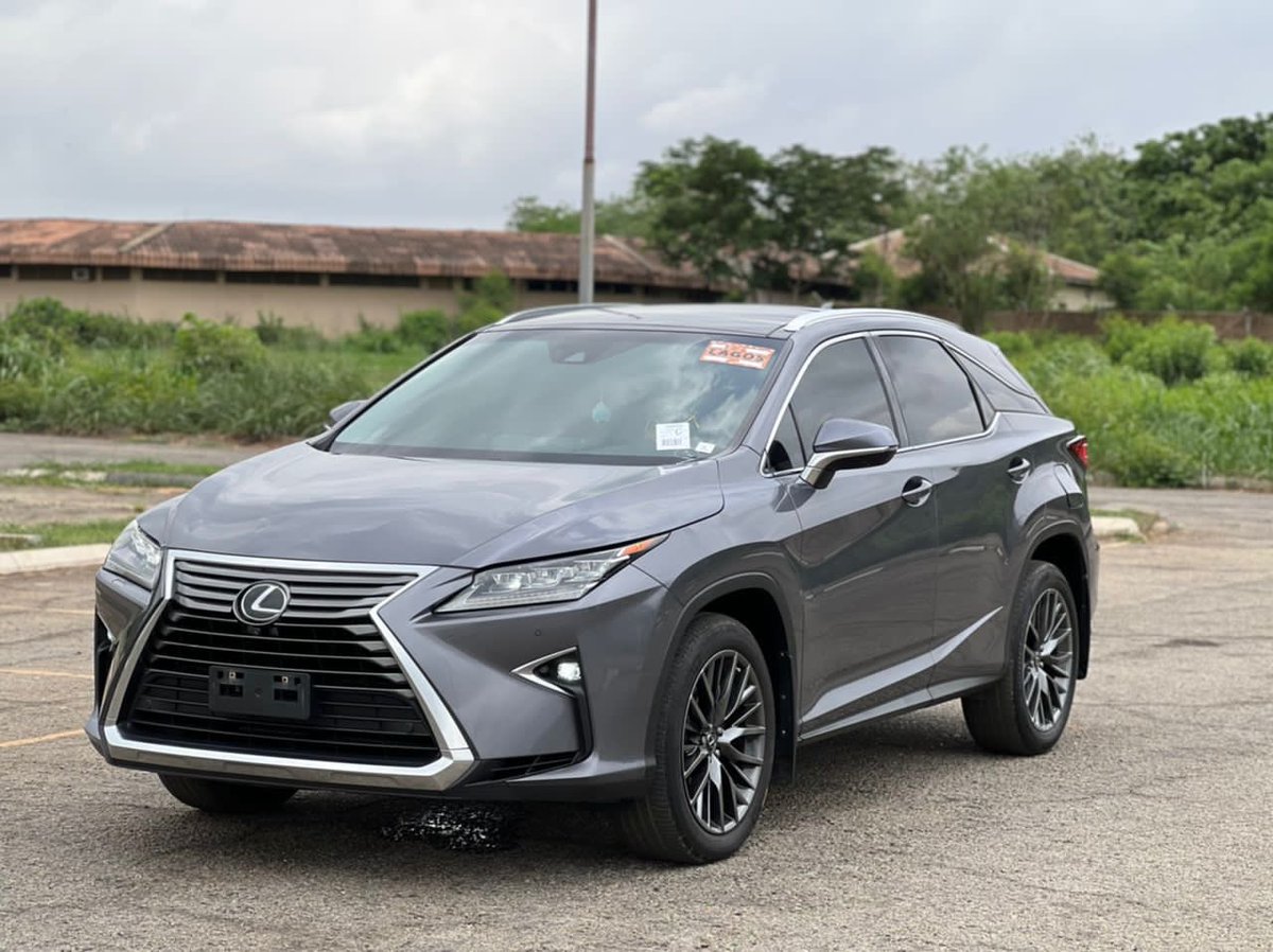 shefibra_s's tweet photo. 🔥🔥🔥NEWLY ARRIVED 

LEXUS RX350 

2017 MODEL....

V6 ENGINE,

HUD DISPLAY SYSTEM,

PANORAMIC ROOF,

WIRELESS CHARGER,

360 DEGREE CAMERA,

LEATHER SEAT INTERIOR,

LED LIGHT.....

AVAILABLE.....#28.5M

Dm/ WhatsApp : 07017424045 https://t.co/l0ydBZre6V