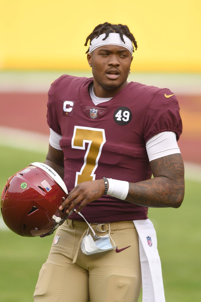 NickMo39's tweet photo. 1 year ago today. World lost a legend. Wish u we’re here to get another shot and prove every doubter wrong. #LongLiveSimba #DH7 #ThankYouDwayne https://t.co/EO8qERbMcO