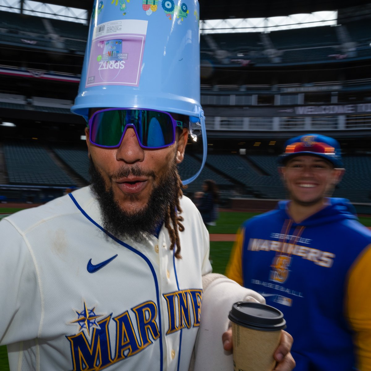 Seattle Mariners on Twitter "Easter mood https//t.co/vVVKV0wYeI