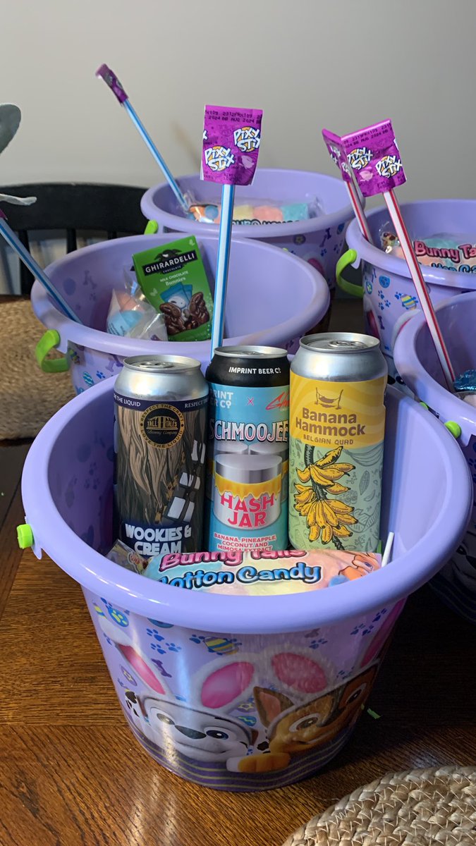 Happy Easter!! ⁦<a href="/RobertRolfeFedd/">Robert Feddersen</a>⁩