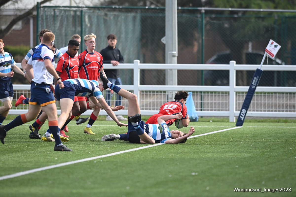 HampshireRFU's tweet photo. Here is Jack going over for the try! And his kick too ….. https://t.co/hh14L37PNw